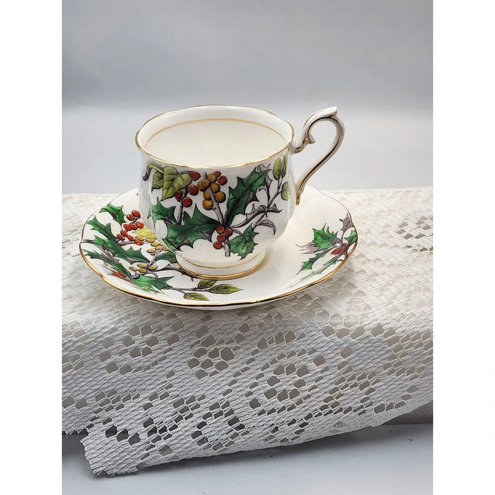 Royal Albert Flower of the‎ Month Dec Holly No 12 Bone China Tea Cup Saucer Set